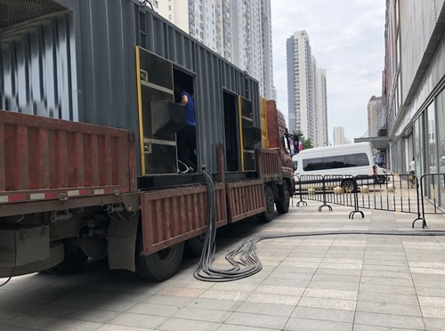费县柴油发电机空气滤清器在不同季节的更换周期是否有差异？