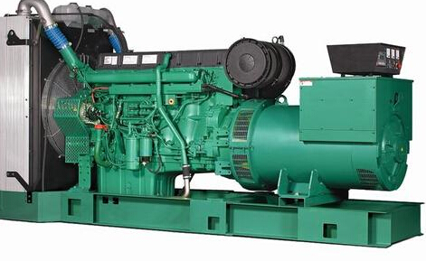 费县发电机除垢后需要用清水冲洗水冷式机油散热器几次？